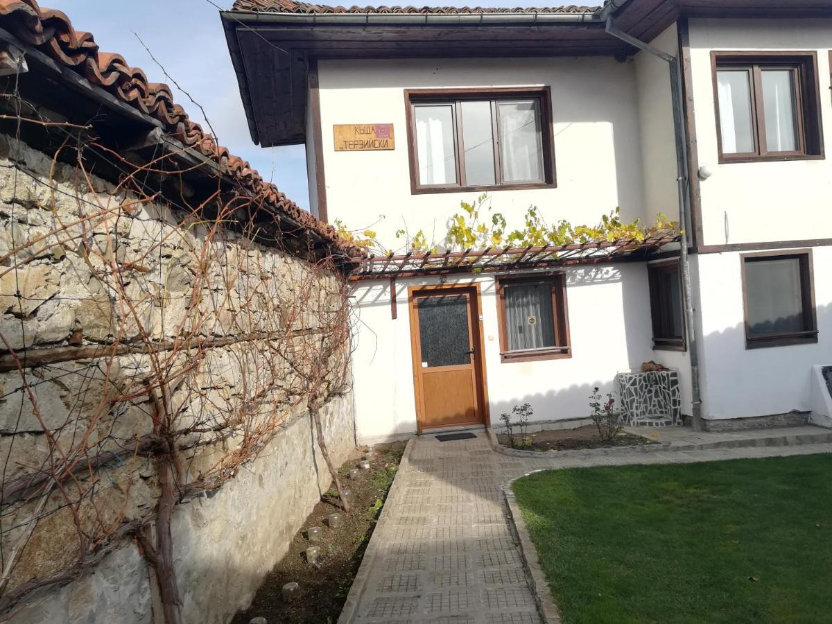 Guest House Terziiski 코프리브시티차 외부 사진