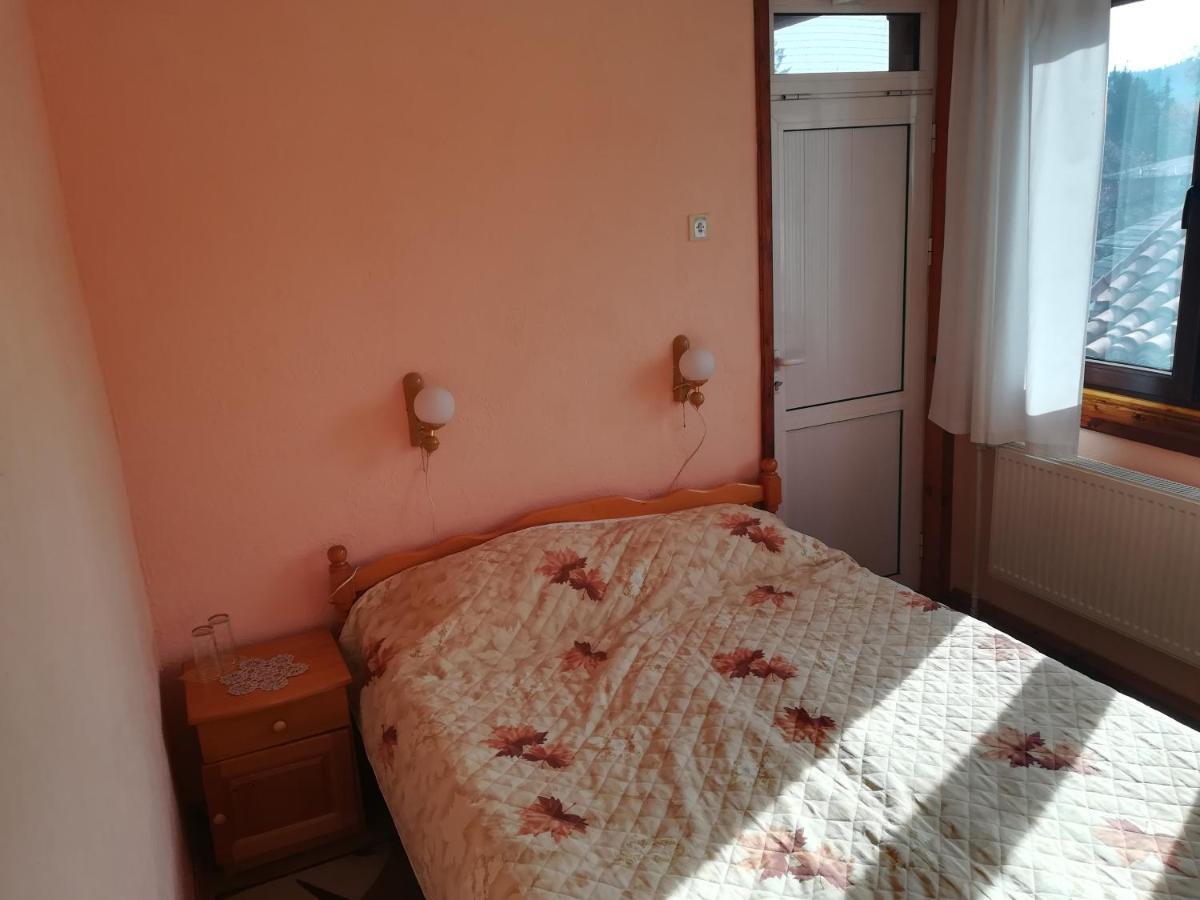 Guest House Terziiski 코프리브시티차 외부 사진