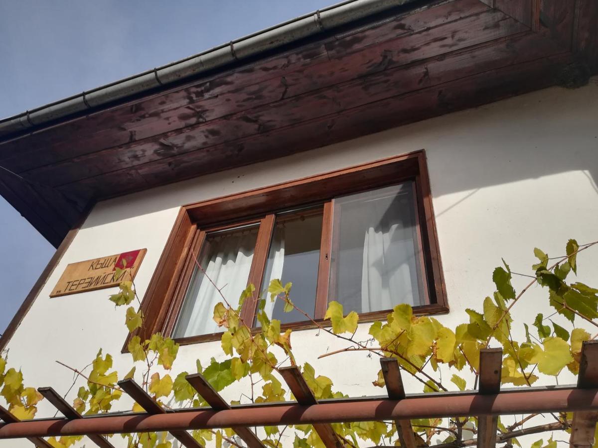 Guest House Terziiski 코프리브시티차 외부 사진