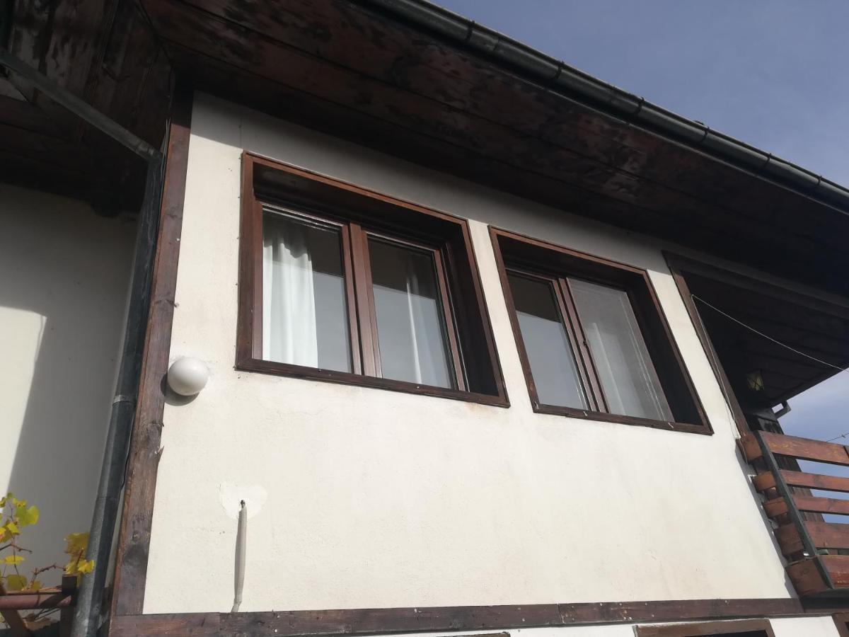 Guest House Terziiski 코프리브시티차 외부 사진